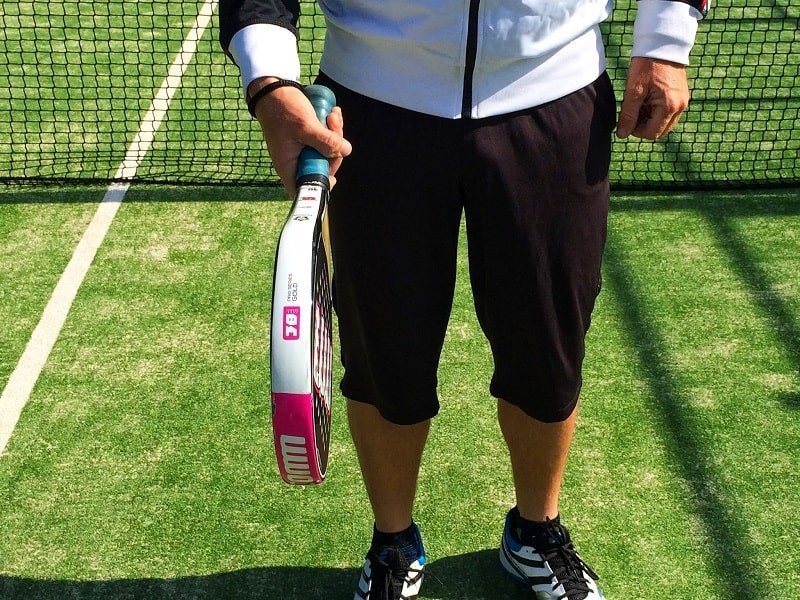 padel racket grip