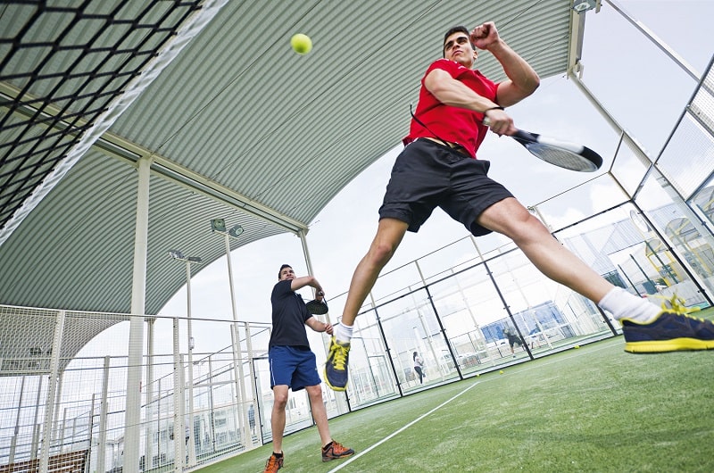 jouer à padel